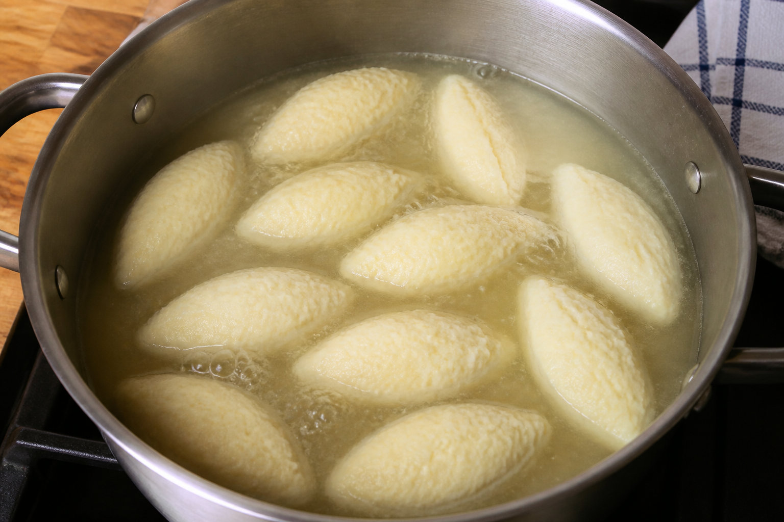 La panade, le socle de ta recette de quenelle de brochet lyonnaise